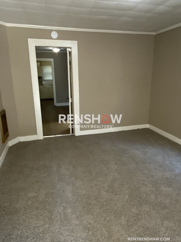 1738 E Wheeler St - Photo 2 of 16