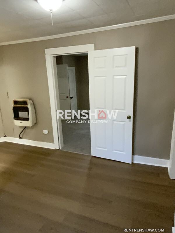 1738 E Wheeler St - Photo 5 of 16