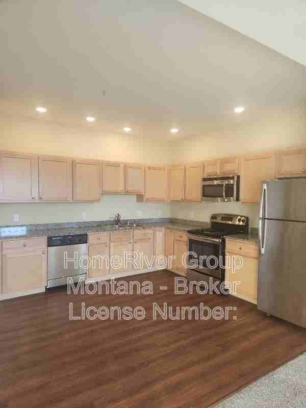 1500 S 14th St W #313 - Photo 4 of 17