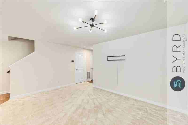 3380 Dewsberry Ln - Photo 6 of 32