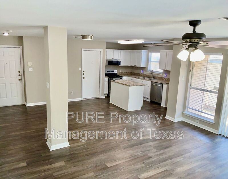 1594 Parkfield Cir - Photo 6 of 25