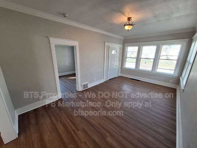 608 W Loucks Ave - Photo 3 of 16