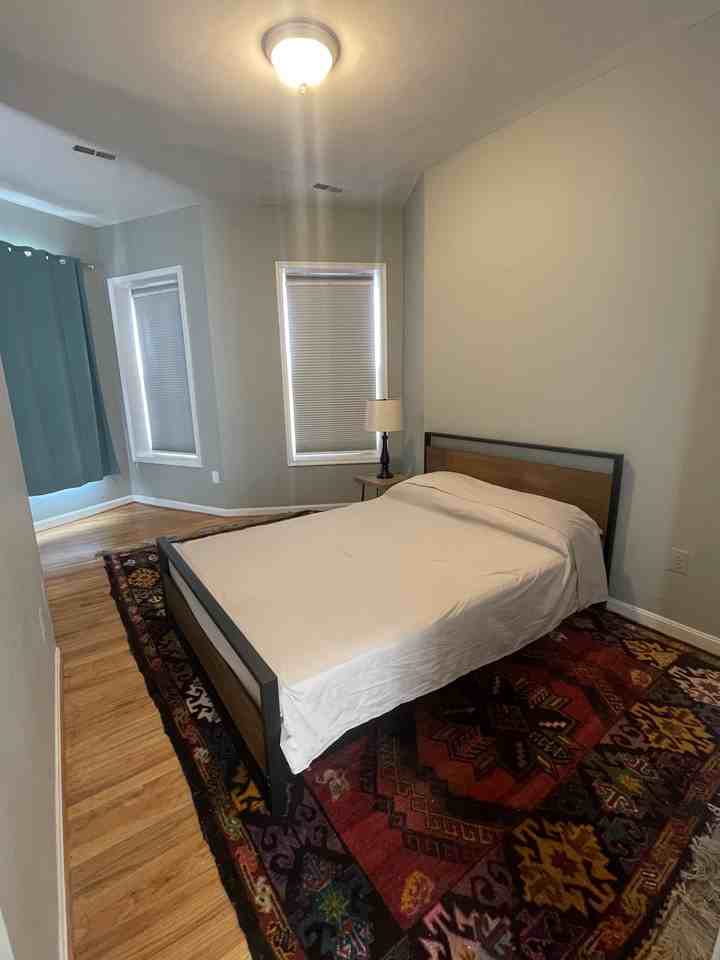 234 Florida Ave Nw #1 - Photo 4 of 9