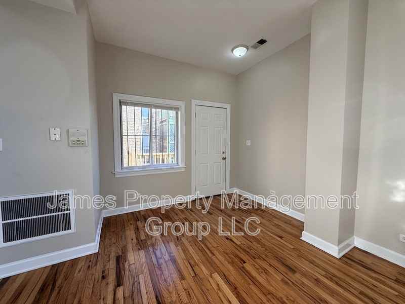 2213 W Washington Blvd - Photo 2 of 8