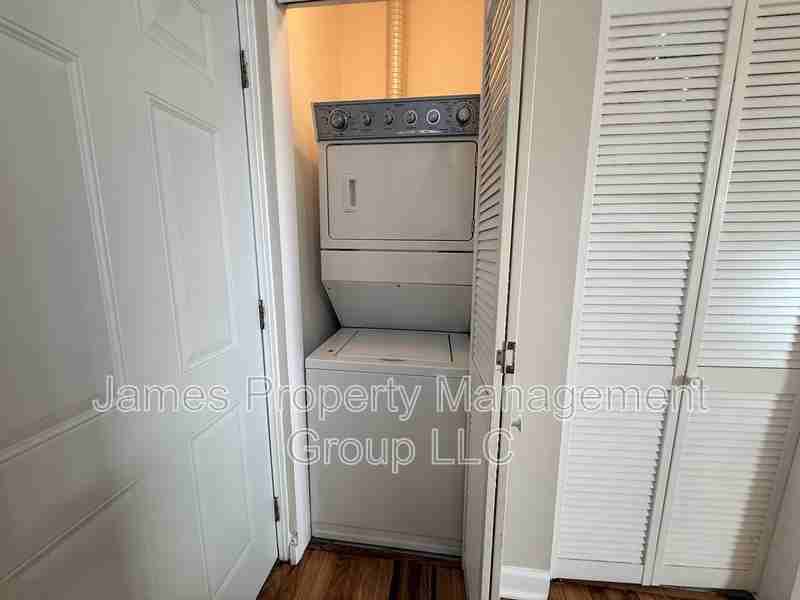 2213 W Washington Blvd - Photo 7 of 8