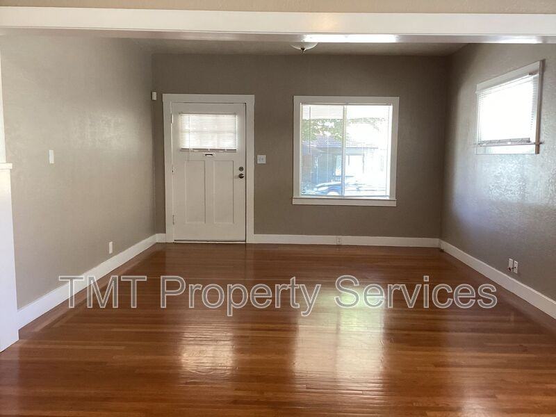 2981 24th St - Photo 7 of 29