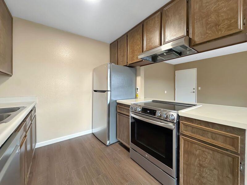 9550 Carroll Canyon Rd #237 - Photo 4 of 16