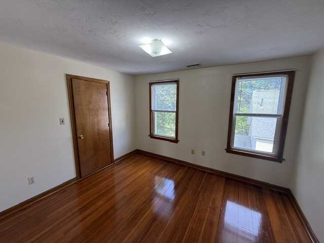 Coburn Ave #2 - Photo 5 of 8