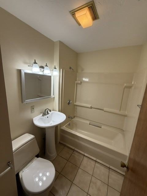 Coburn Ave #2 - Photo 6 of 8