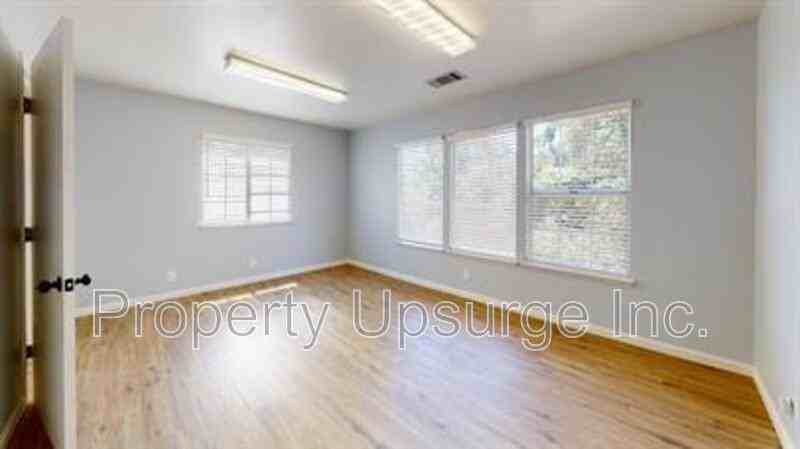 3404 Bechelli Ln - Photo 2 of 13