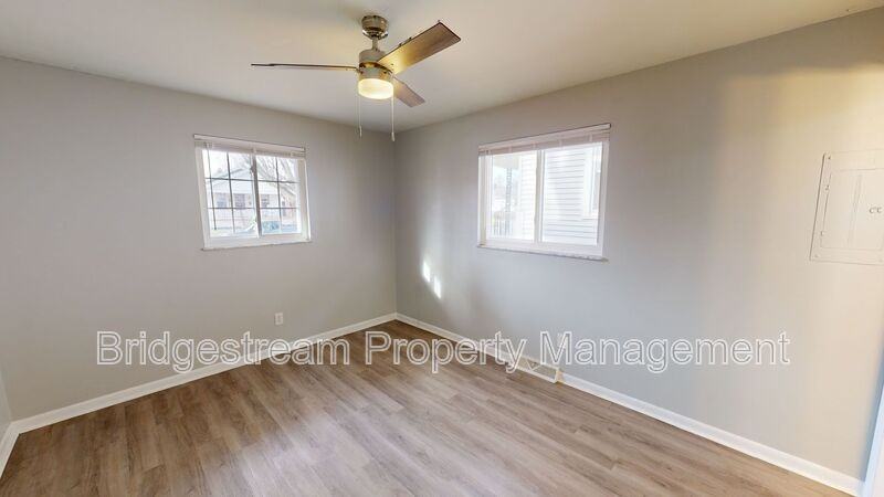 2912 Hazel Ave #A - Photo 4 of 6
