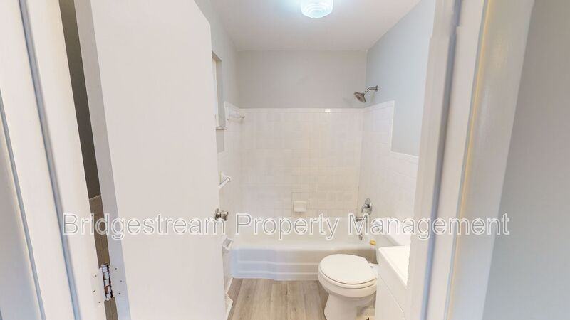 2912 Hazel Ave #A - Photo 5 of 6