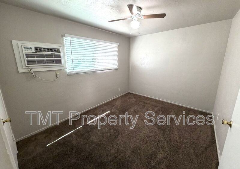 2530 S St #3 - Photo 7 of 8