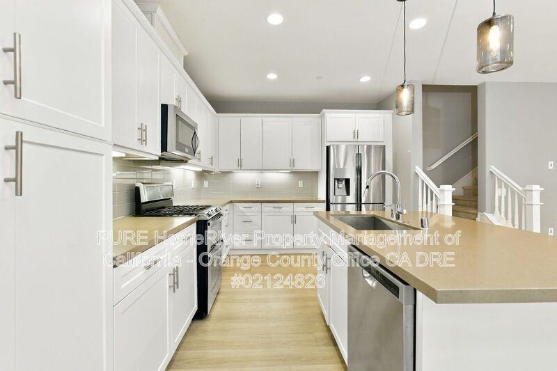 208 El Paseo - Photo 5 of 21
