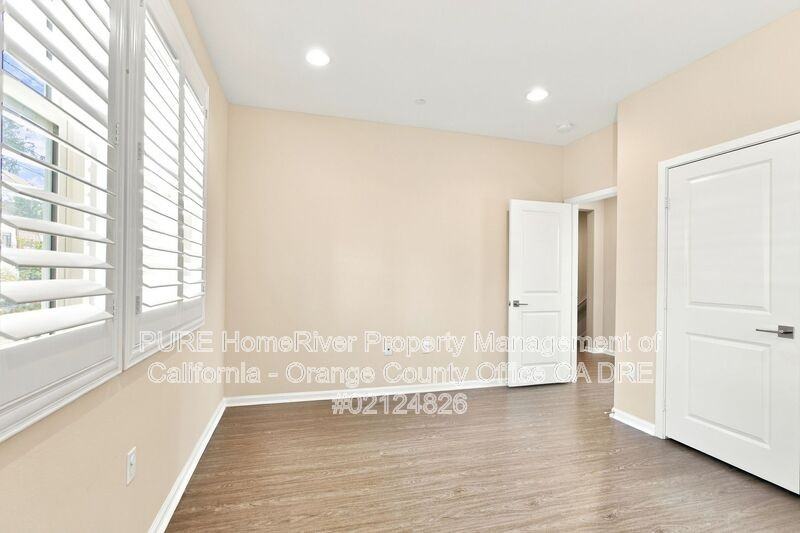 208 El Paseo - Photo 7 of 21