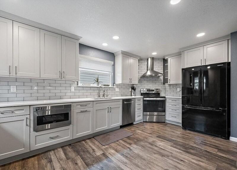 10654 Apishamore Ct - Photo 6 of 18