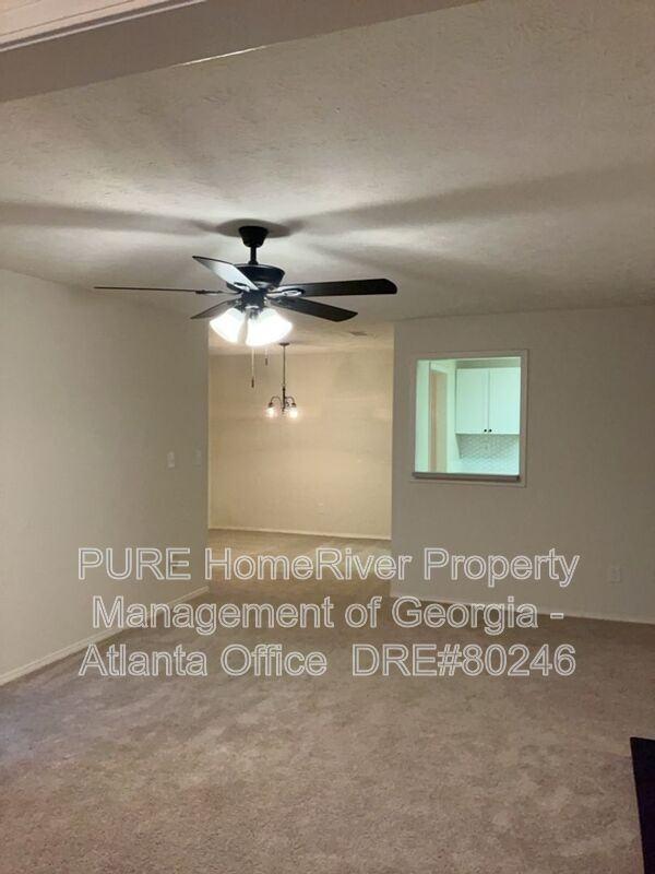 1505 Augusta Dr Se - Photo 6 of 25
