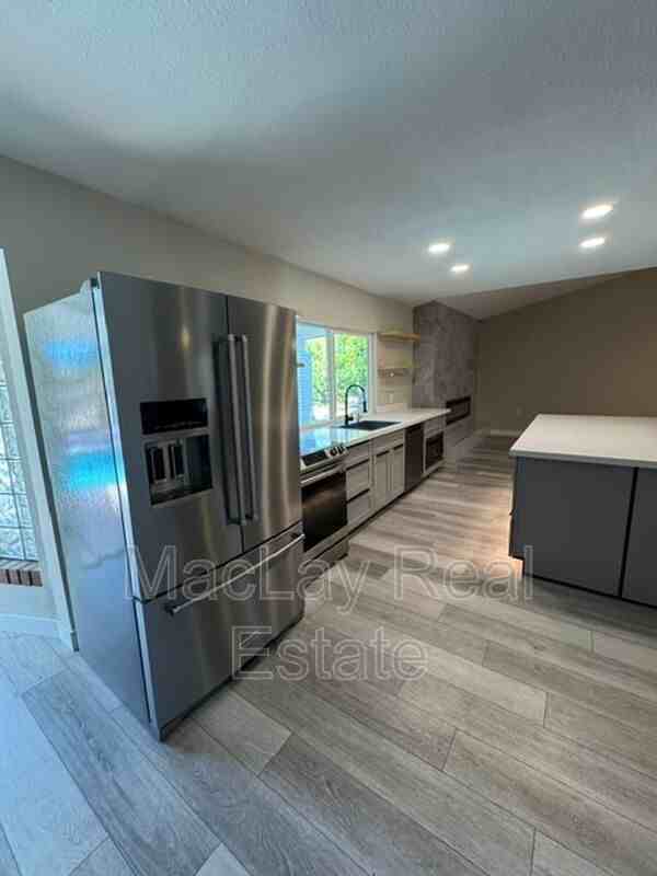 4634 W Wagoner Rd - Photo 5 of 26