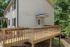 featured image of 615 Dumaine St #D