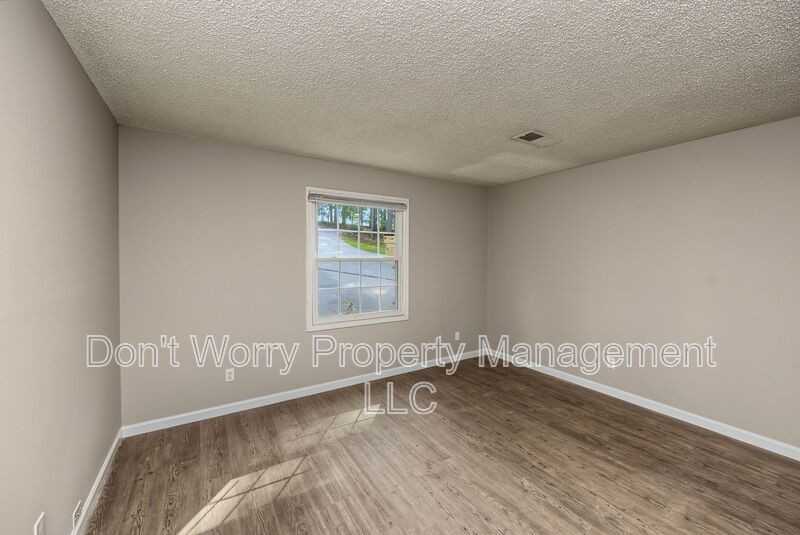 615 Dumaine St #D - Photo 7 of 11
