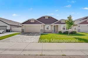 featured image of 637 E Warrior Basin St