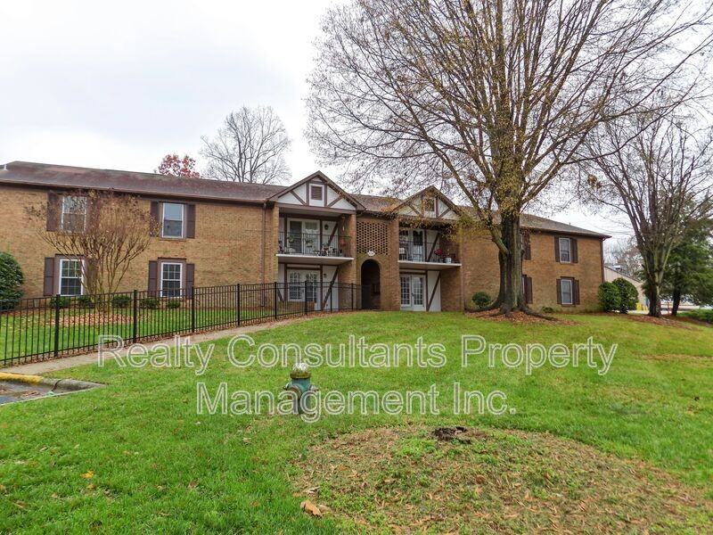 4610 Lawndale Dr #A