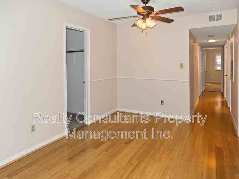 4610 Lawndale Dr #A - Photo 4 of 16