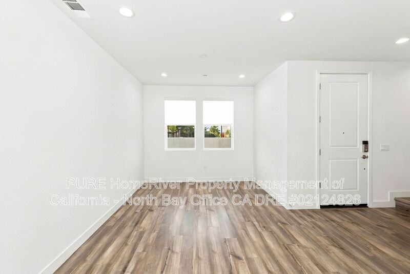 259 Gambrel Cir - Photo 4 of 44