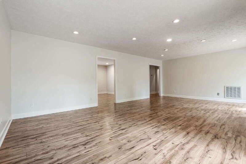925 N Ridge St - Photo 7 of 35