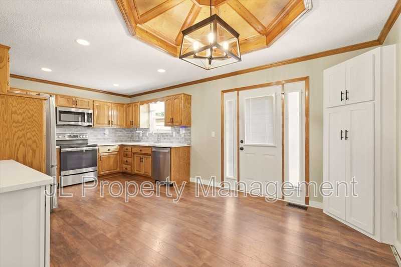 125 Se Topaz Dr - Photo 4 of 19