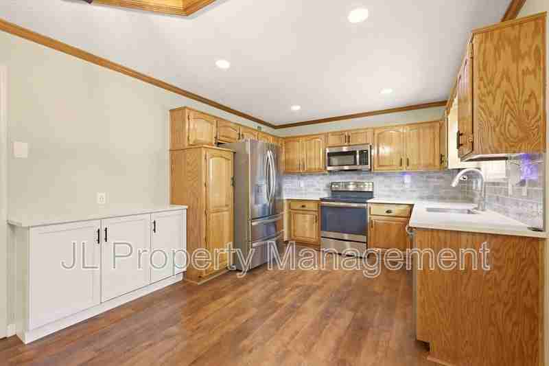 125 Se Topaz Dr - Photo 5 of 19