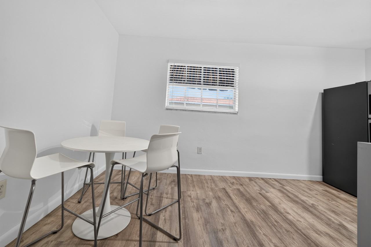 7 Salamanca Ave. - Photo 2 of 12