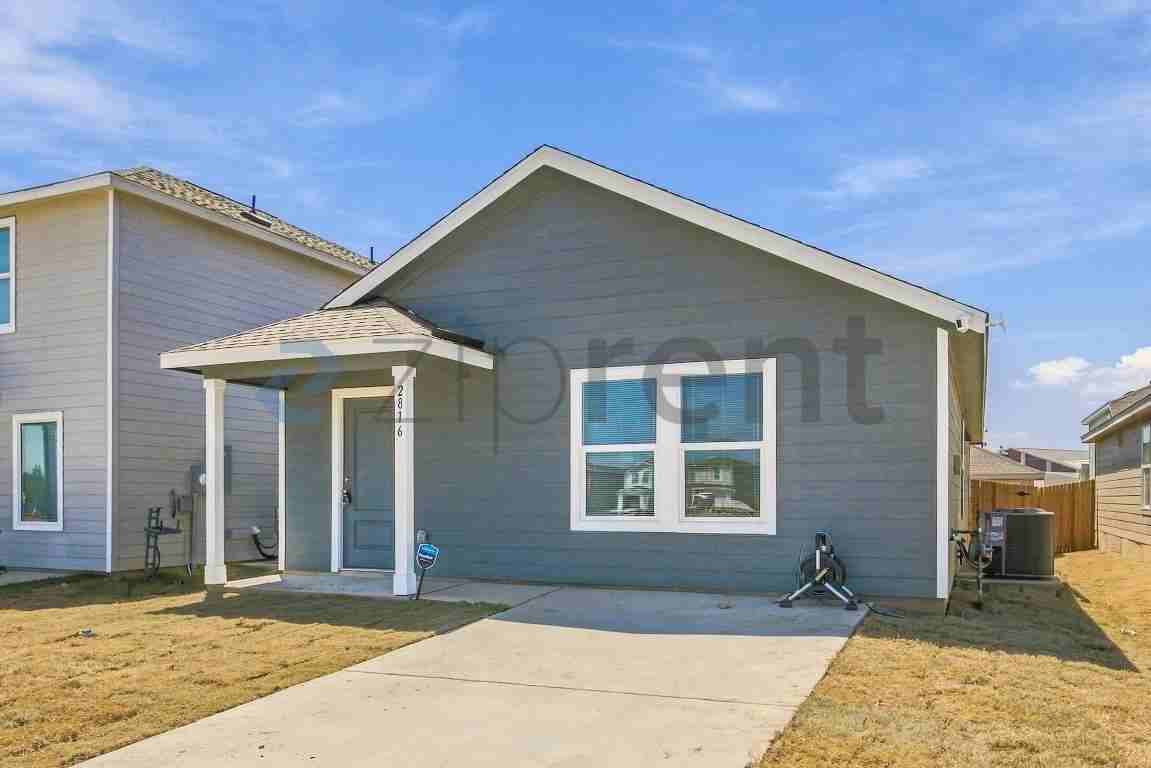 2816 Jasper Stone - Photo 2 of 29