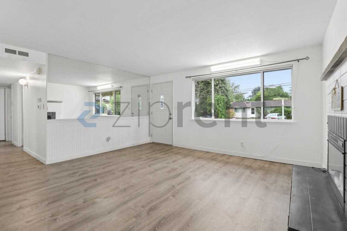 2449 Sw 328th St - Photo 6 of 25