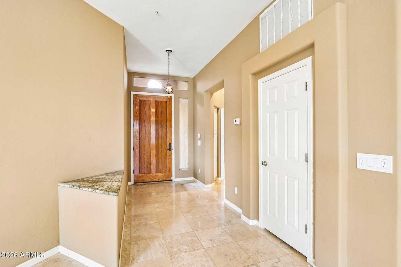 11359 N 78th St - Photo 4 of 42