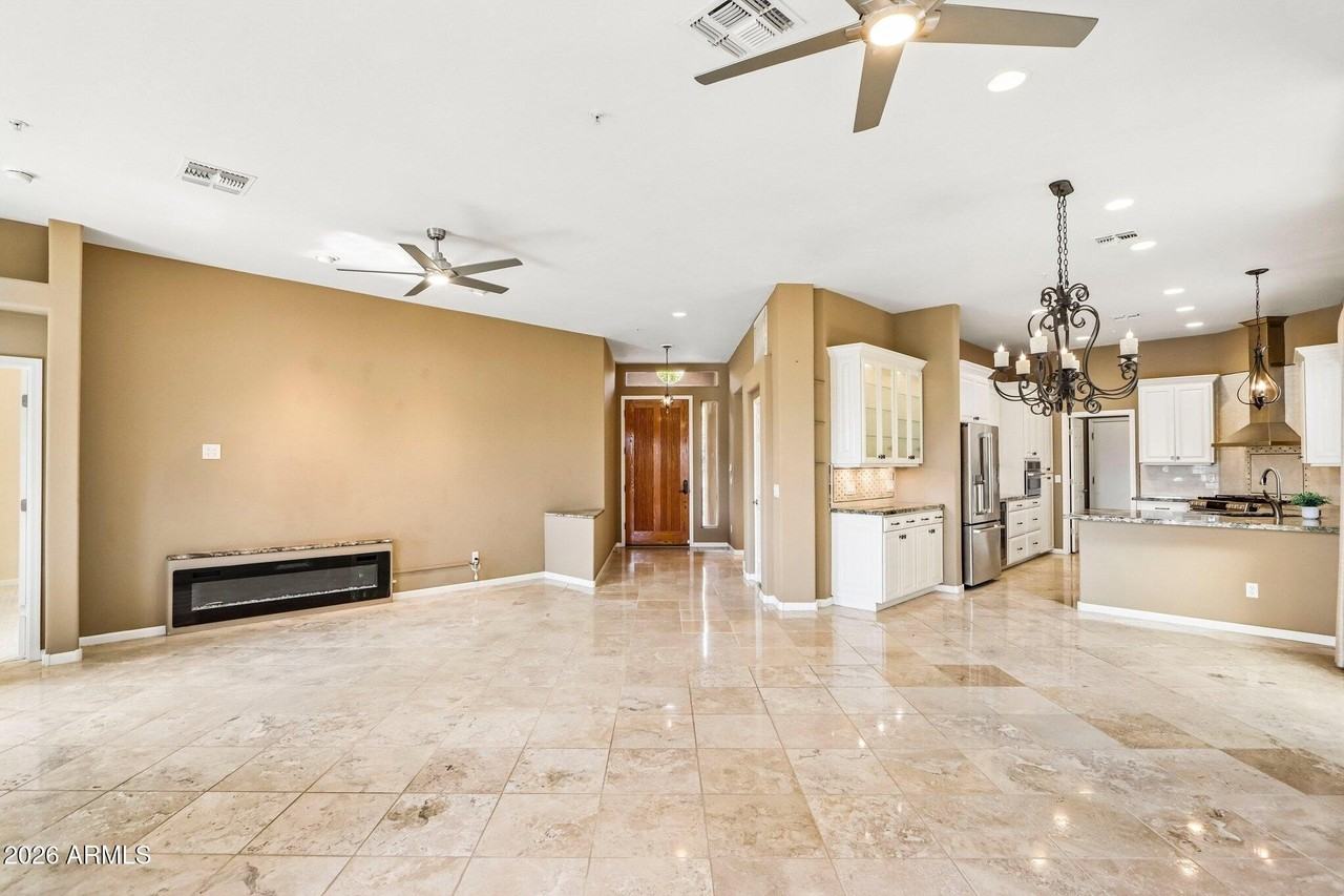11359 N 78th St - Photo 6 of 42