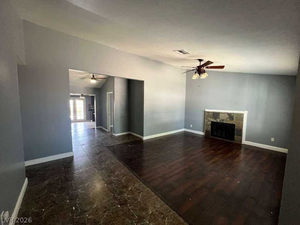 913 Shadow Mountain Pl - Photo 3 of 36