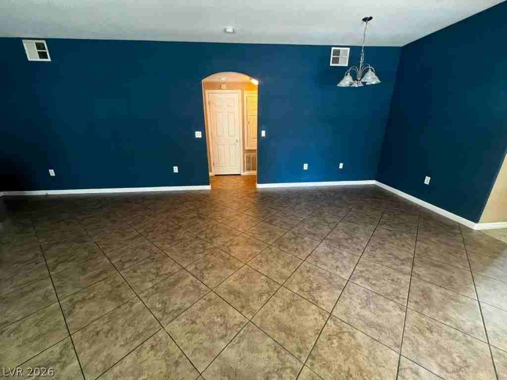 3925 Lazy Pine St #104 - Photo 6 of 32