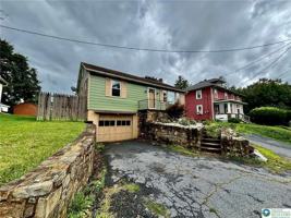 featured image of 4425 Hecktown Rd