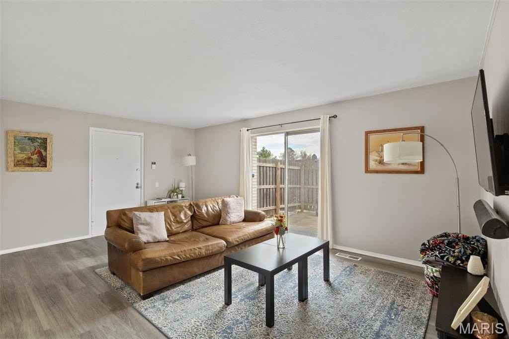 10415 Briarbend Dr #2 - Photo 3 of 22