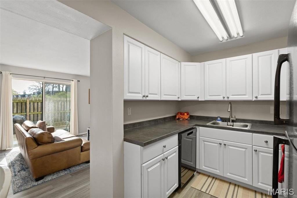 10415 Briarbend Dr #2 - Photo 6 of 22