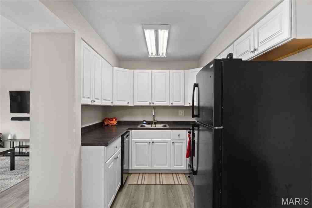 10415 Briarbend Dr #2 - Photo 7 of 22
