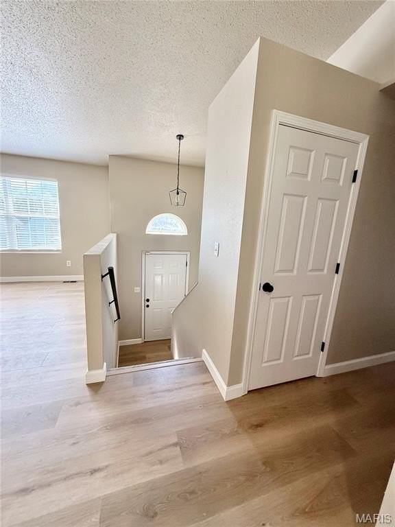 363 Sweetwater Ln - Photo 5 of 22