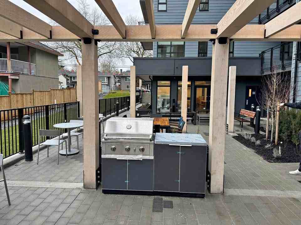 9456 134 Street #112 - Photo 6 of 7