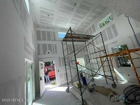 218 7th Ave S - Photo 7 of 18