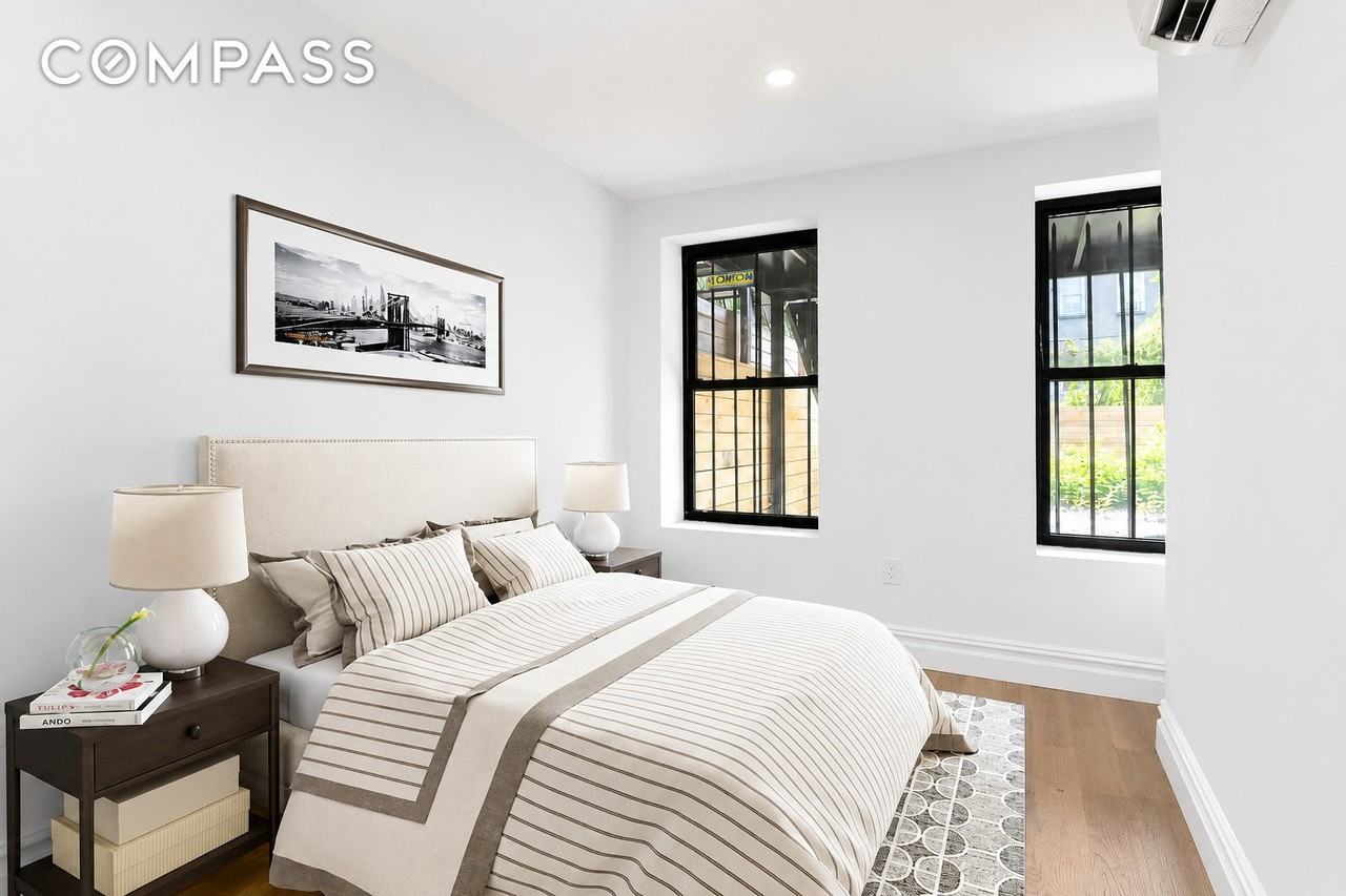 554 Putnam Ave #1 - Photo 4 of 7