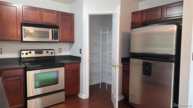 47808 Pembroke Dr #115 - Photo 5 of 19
