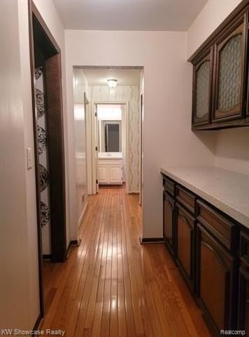 5064 Far Ravine Ct - Photo 7 of 32