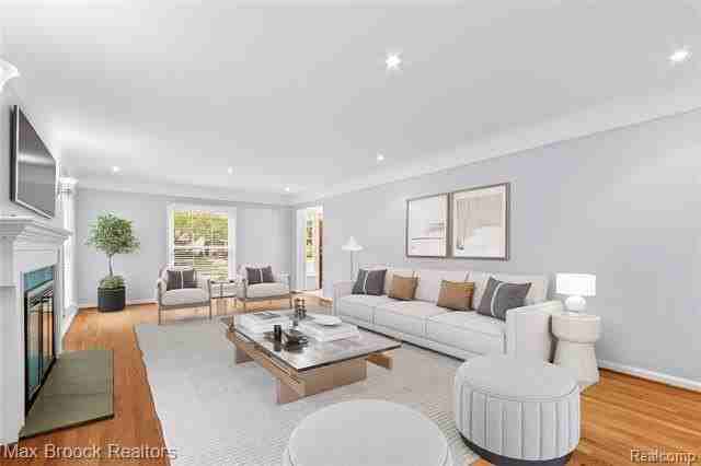 600 Westwood Dr - Photo 6 of 41