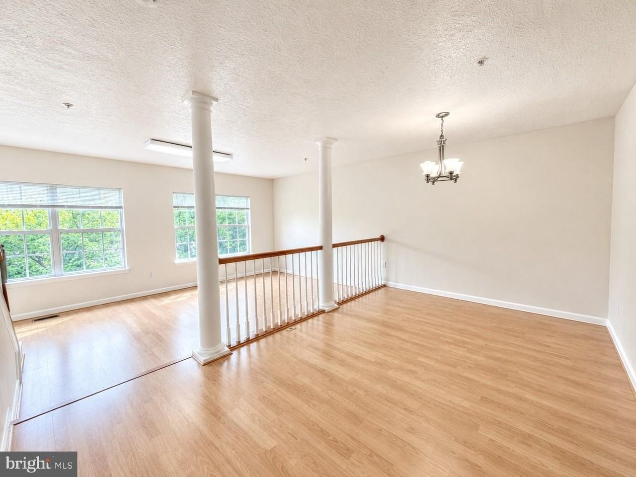 3335 Hollow Ct - Photo 5 of 15